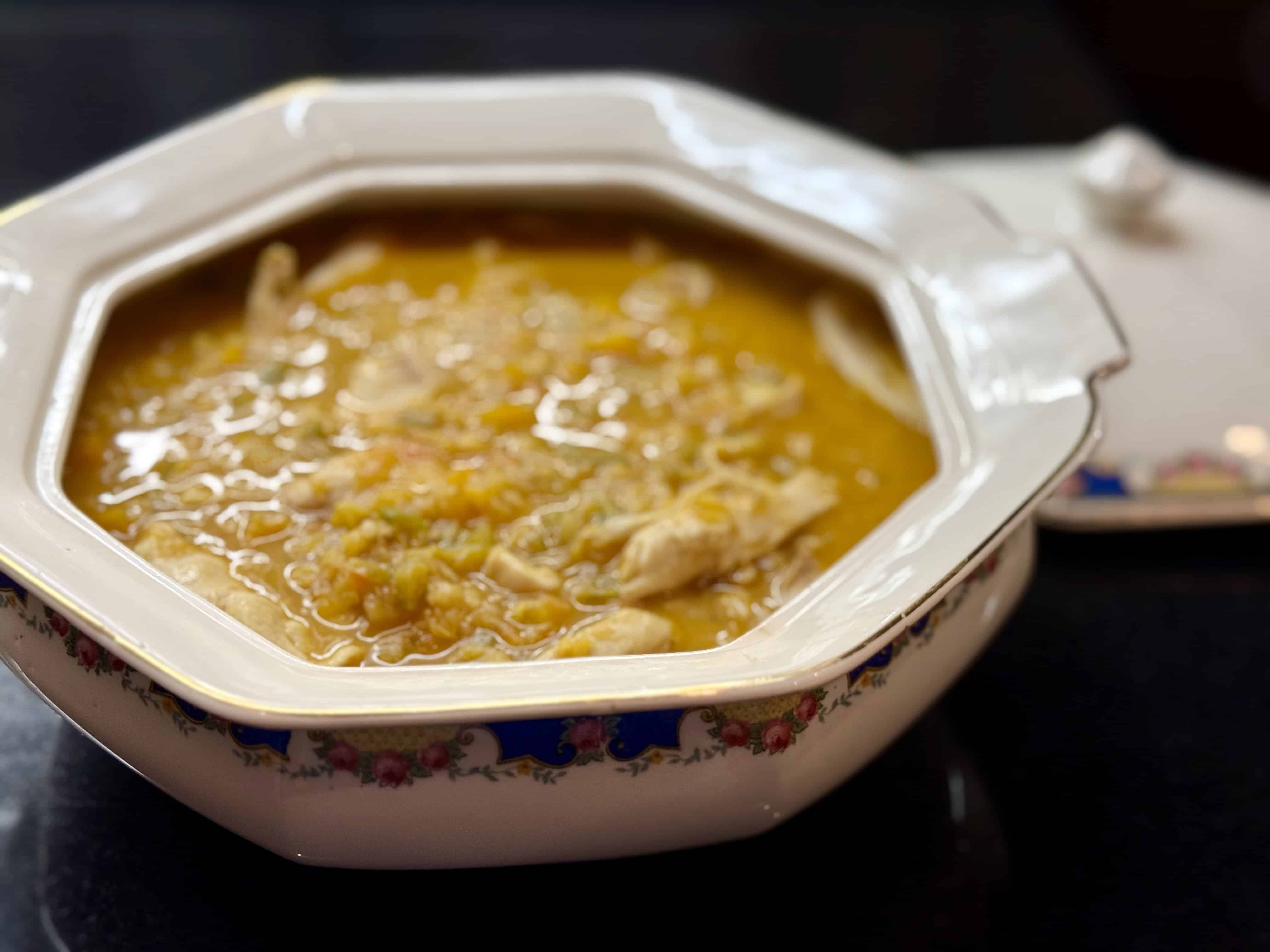 sopa de pollo y verduras